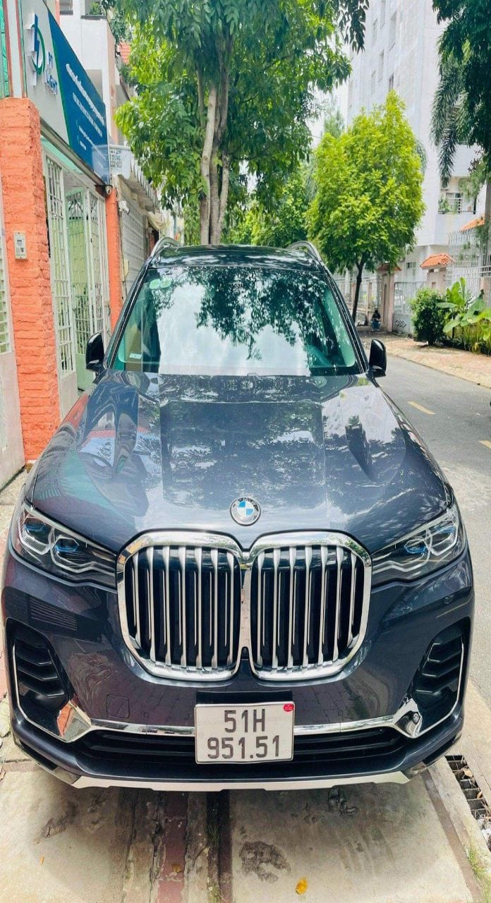 BMW X7 2019 đổ bộ thị trường Việt Nam giá gần 7 tỷ đồng