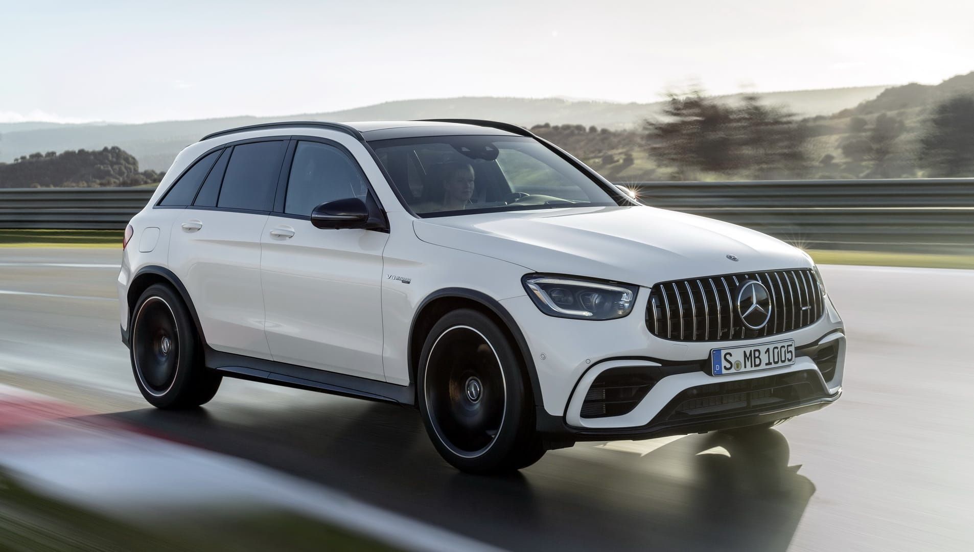 MERCEDES-AMG GLC 63 S 2022-5