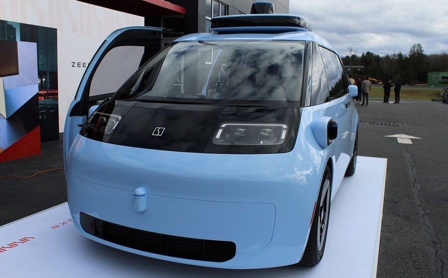 Robo-Taxi Zeekr CM1e