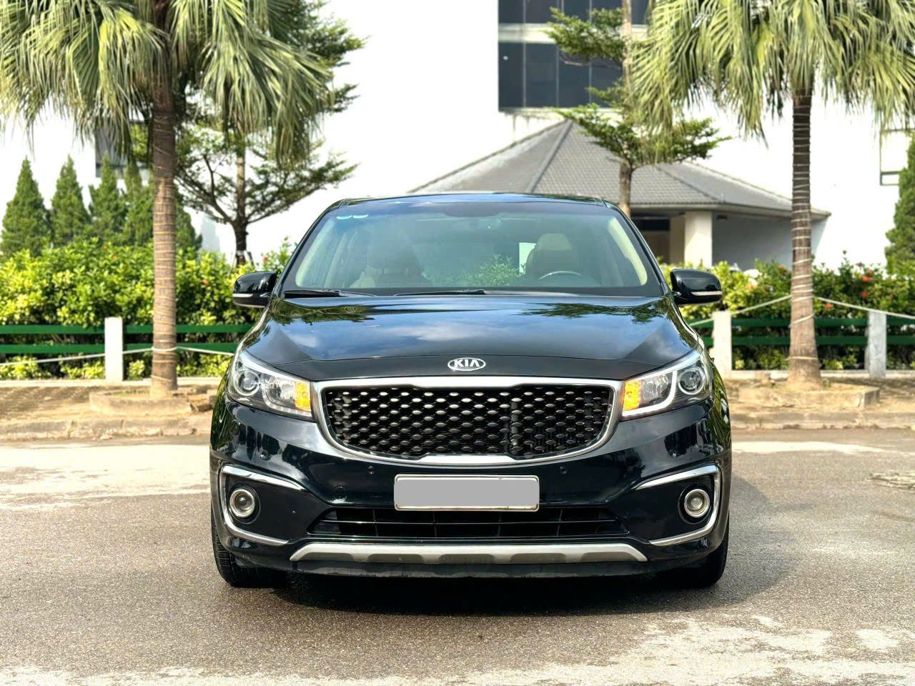 Siêu phẩm gia đình – KIA Sedona Full Dầu 2018