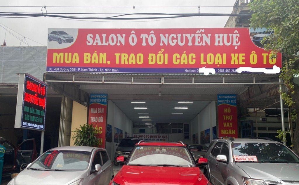 Salon Ô Tô Nguyễn Huệ