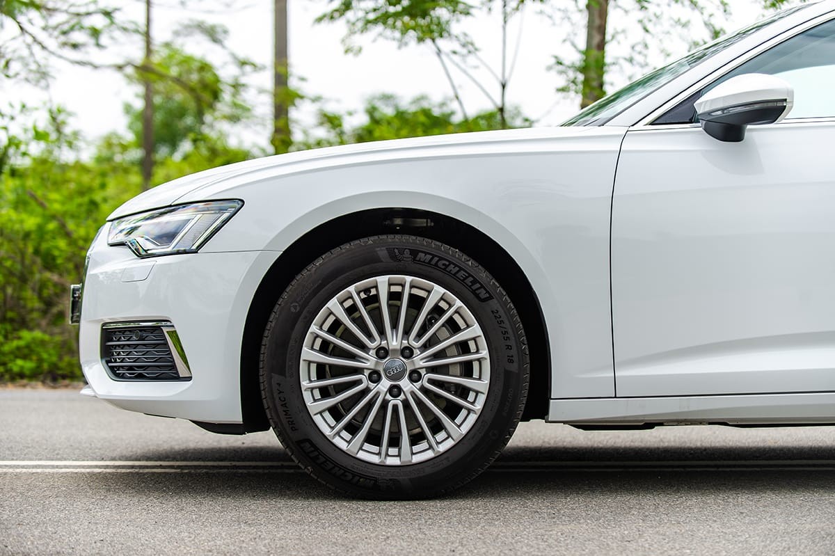 Audi A6 – sedan điệu đà cho khách ưa công nghệ -4