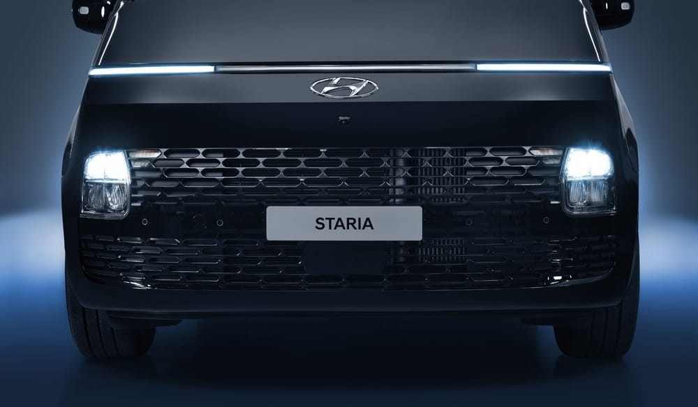 Cận cảnh đầu xe của Hyundai Staria 2021