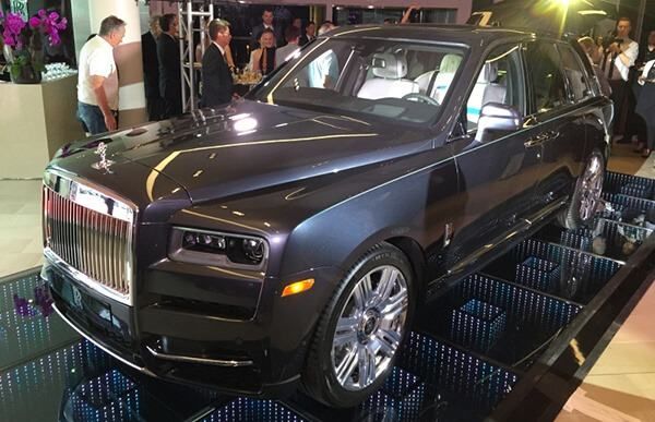 Ngoại thất Rolls-Royce Cullinan 2021-2