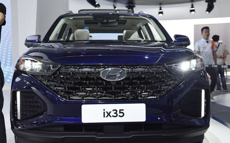 Cận cảnh thiết kế đầu xe của Hyundai ix35 2021 Cận cảnh thiết kế đầu xe của Hyundai ix35 2021