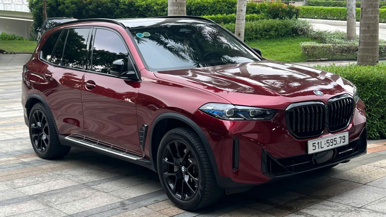 BMW X5 Xline - XE QUA SỬ DỤNG CHÍNH HÃNG