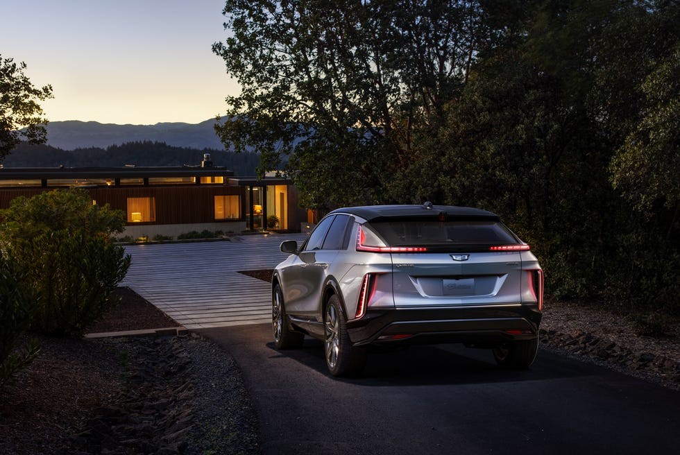 Đuôi xe Cadillac Lyriq 2023