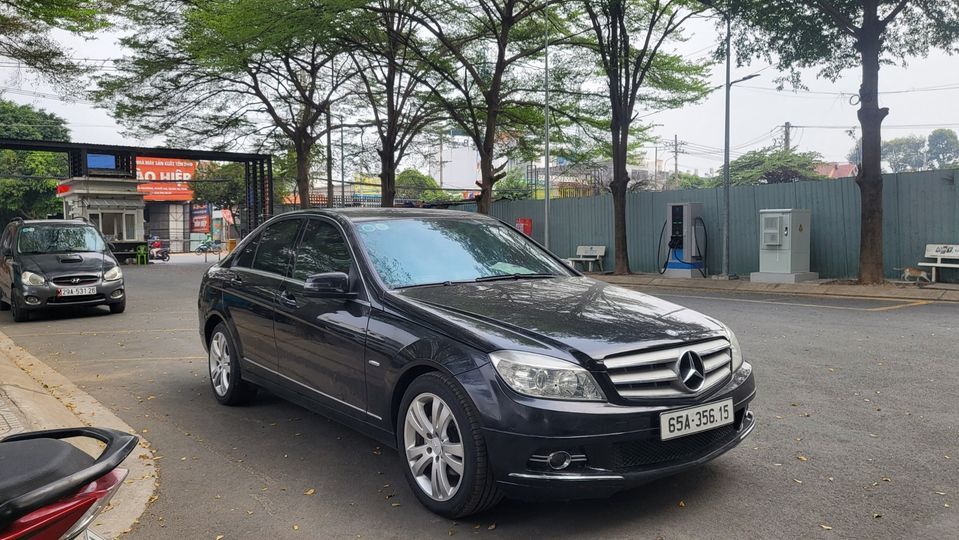 2008 Mercedes-Benz c-class