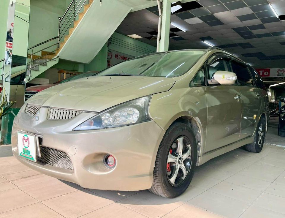 bán Grandis cũ 2005 siêu rẻ