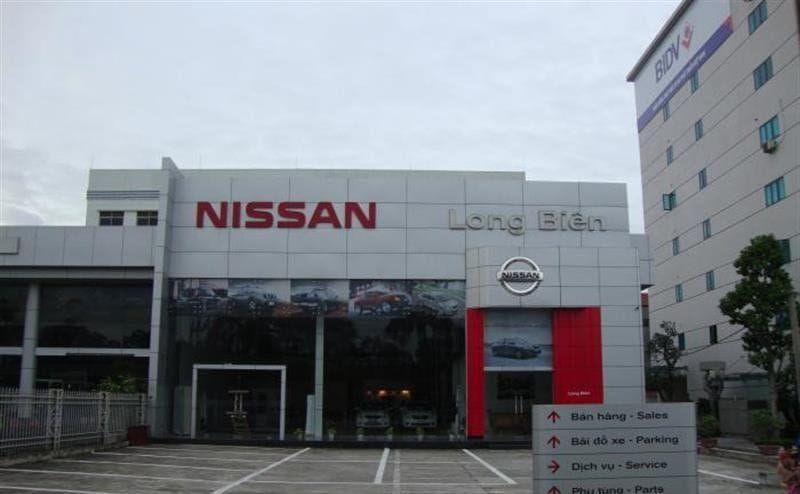Nissan Long Biên