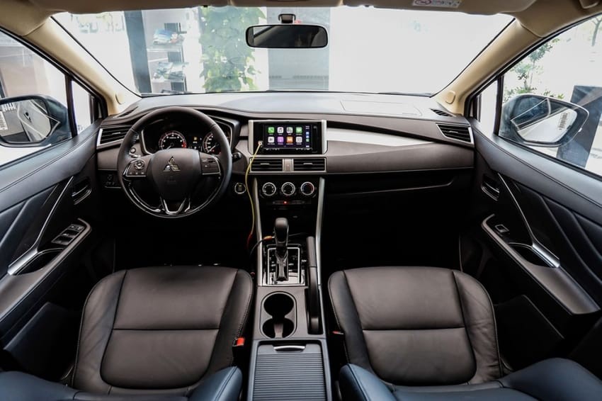 Mitsubishi Xpander: Giá lăn bánh, ưu đãi, trải nghiệm 10/2020