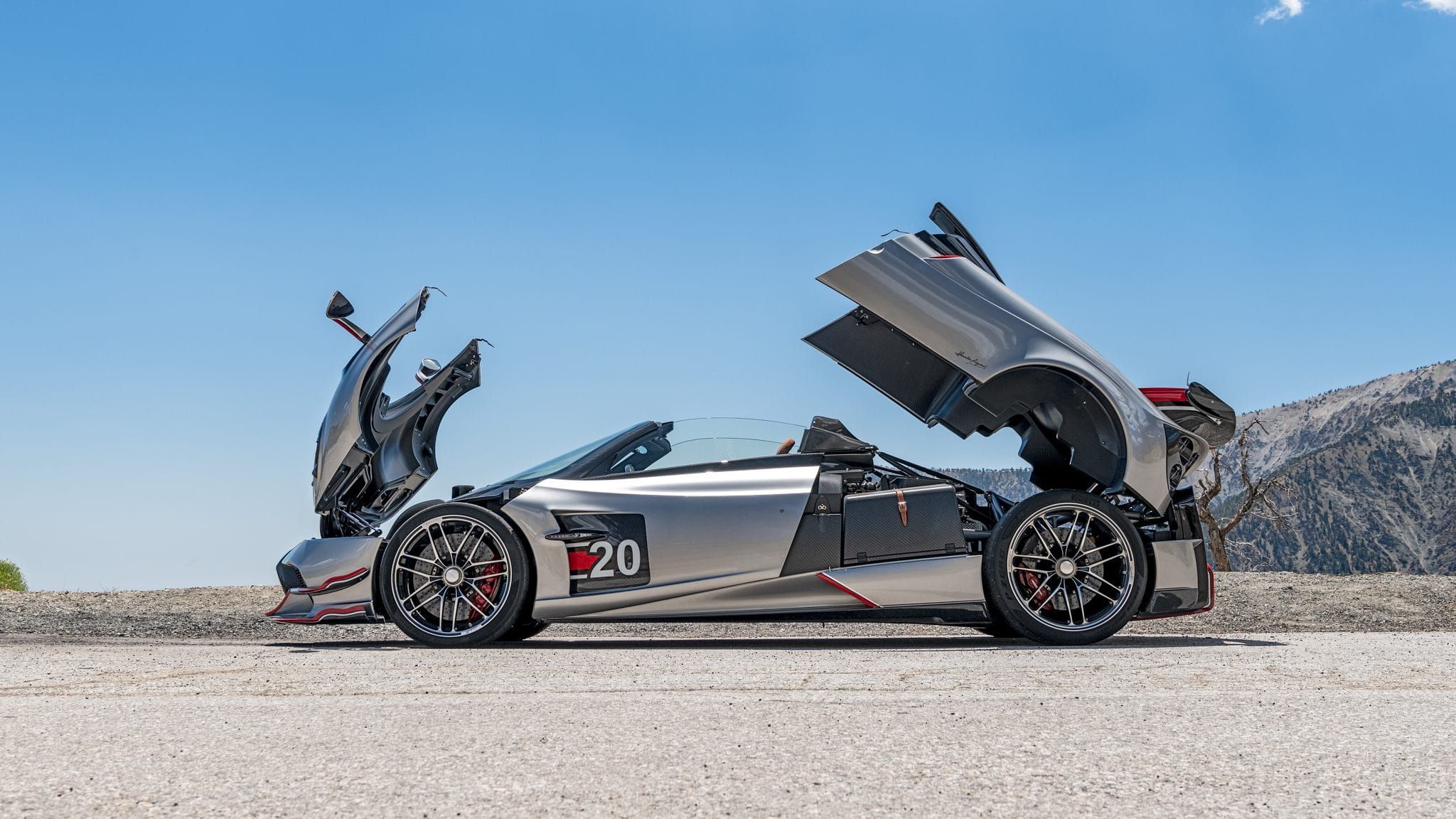 Pagani Huayra Roadster BC Đánh giá: Thông số, Giá xe và Hình ảnh