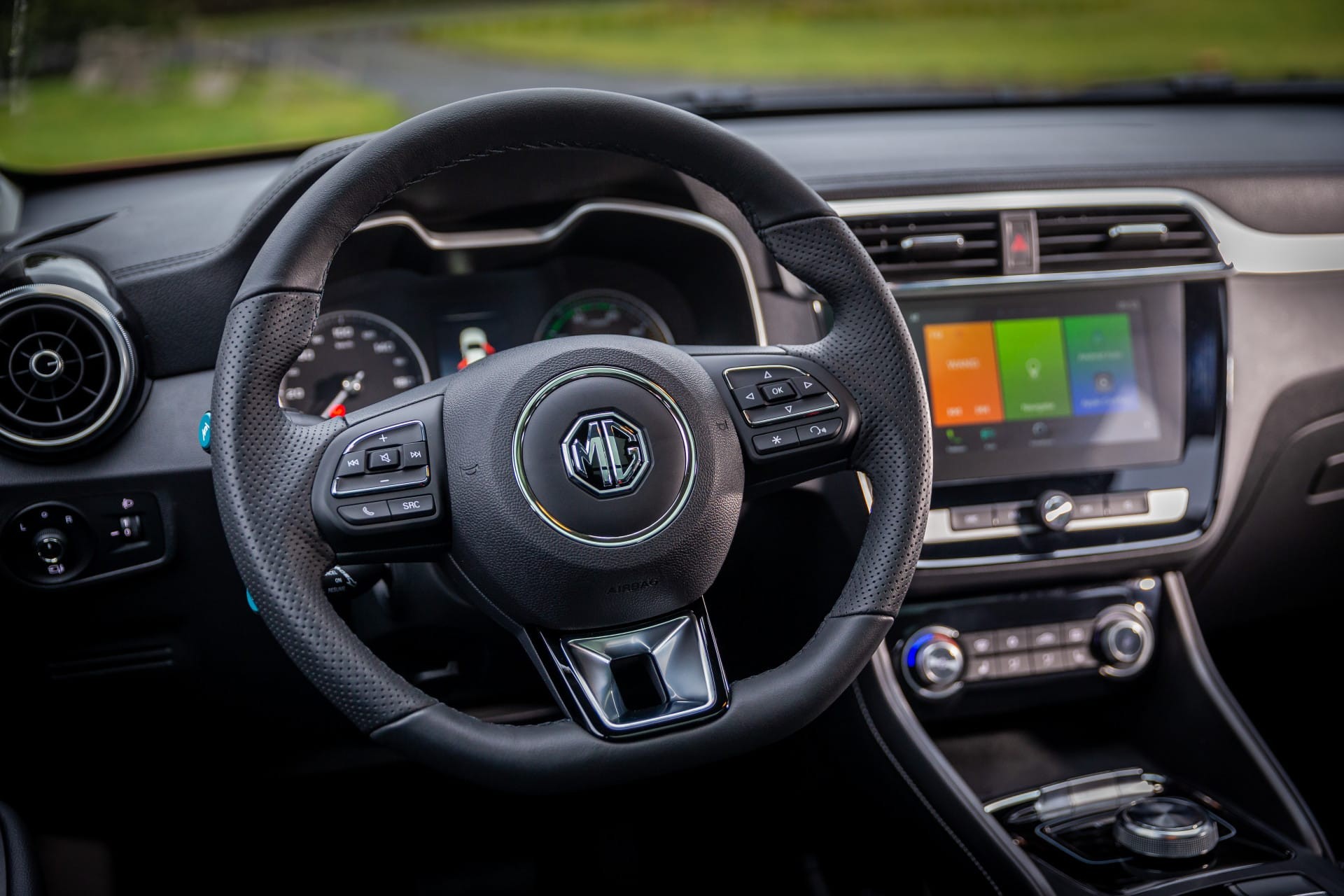 MG ZS Luxury 2021-7