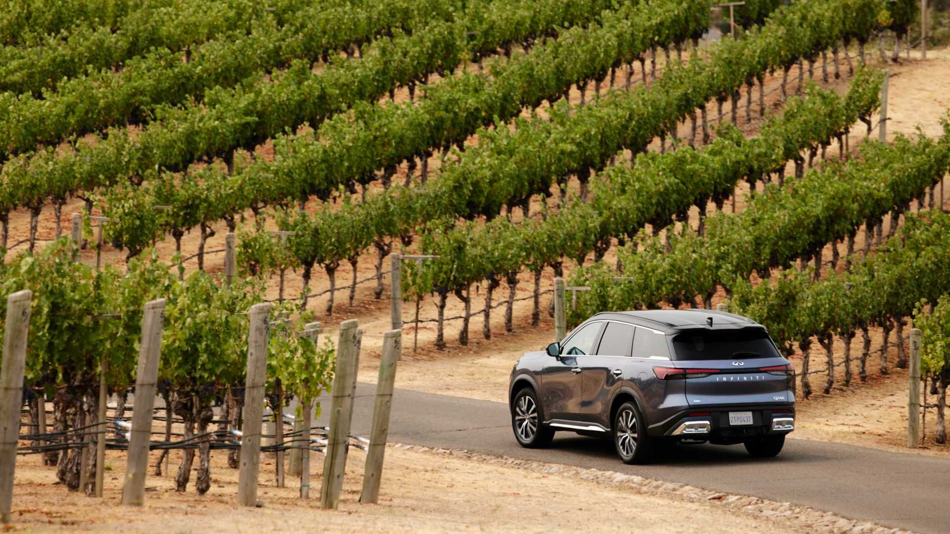 giá 2022 Infiniti QX60