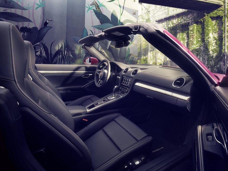 nội thất Porsche 718 Style Edition