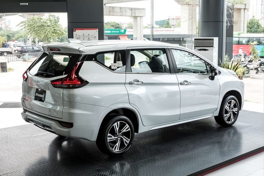 Mitsubishi Xpander: Giá lăn bánh, ưu đãi, trải nghiệm 10/2020