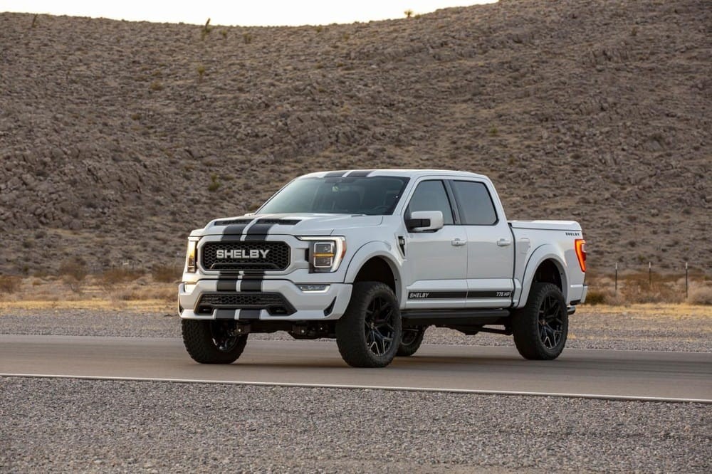 Phía trước của Shelby F-150 2021 Phía trước của Shelby F-150 2021