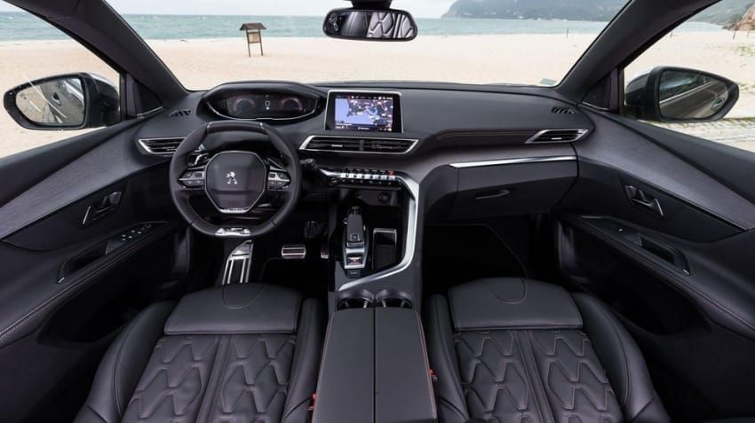 khoang lai Peugeot 5008