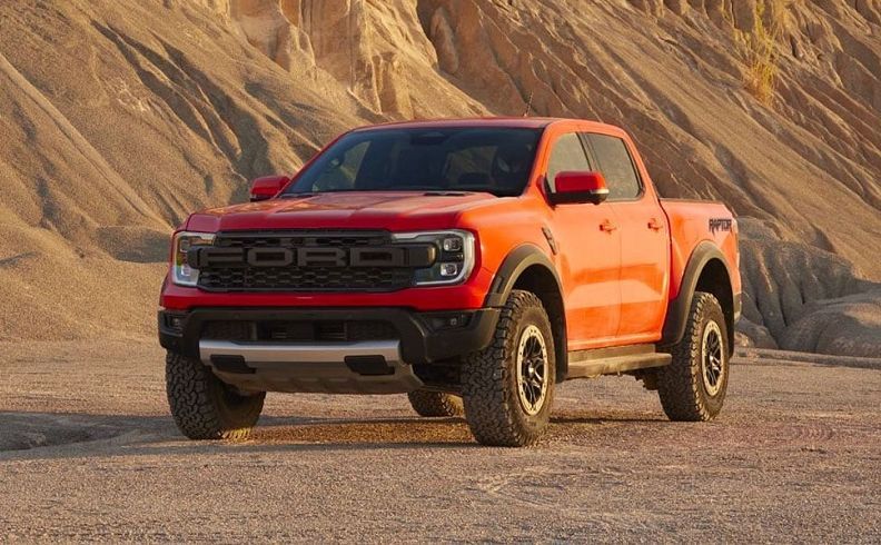 Ford Ranger Raptor 2023: Sự lột xác hoàn hảo với động cơ mạnh mẽ