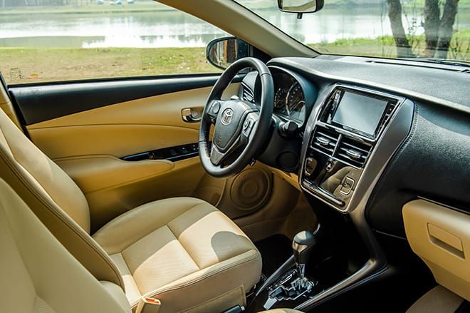 Toyota Vios E CVT 2021-10