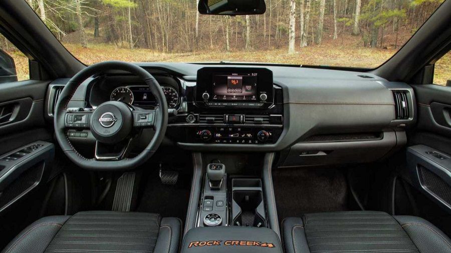 nội thất Nissan Pathfinder 2024