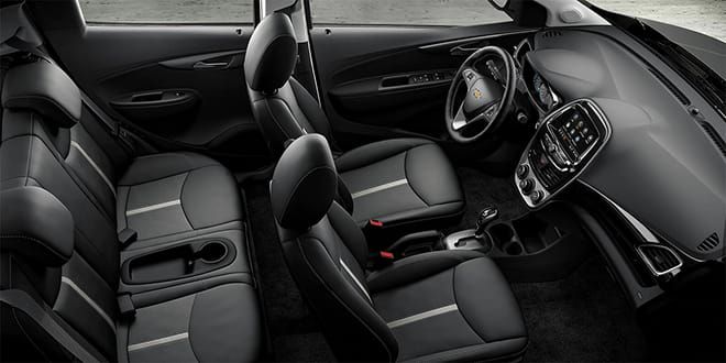 Nội thất Chevrolet Spark 2021-2