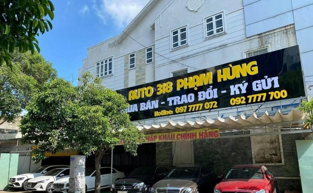 Auto 318 Phạm Hùng
