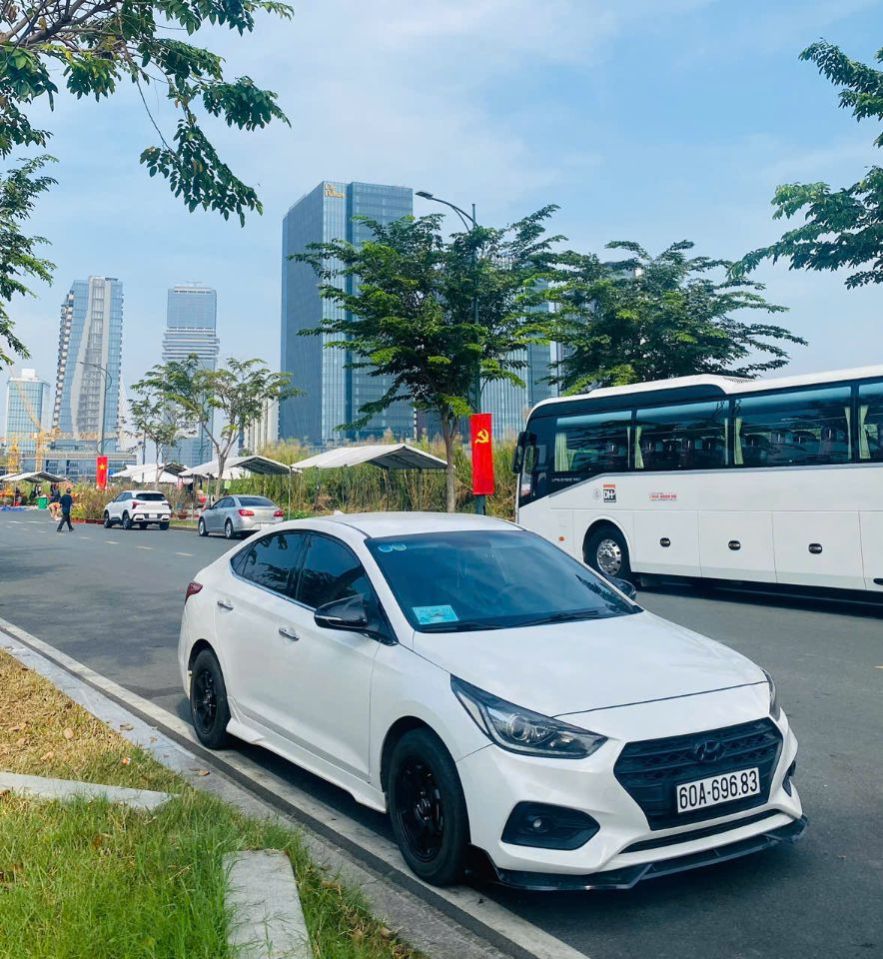 Chính chủ Cần bán xe 4 chỗ đẹp