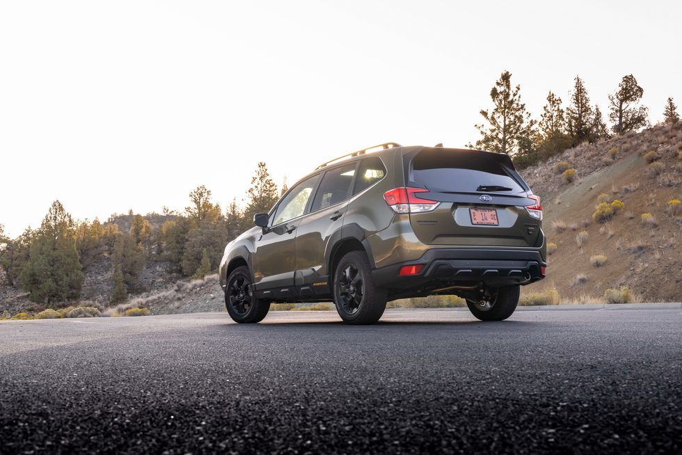 Giá xe Subaru Forester Wilderness 2022