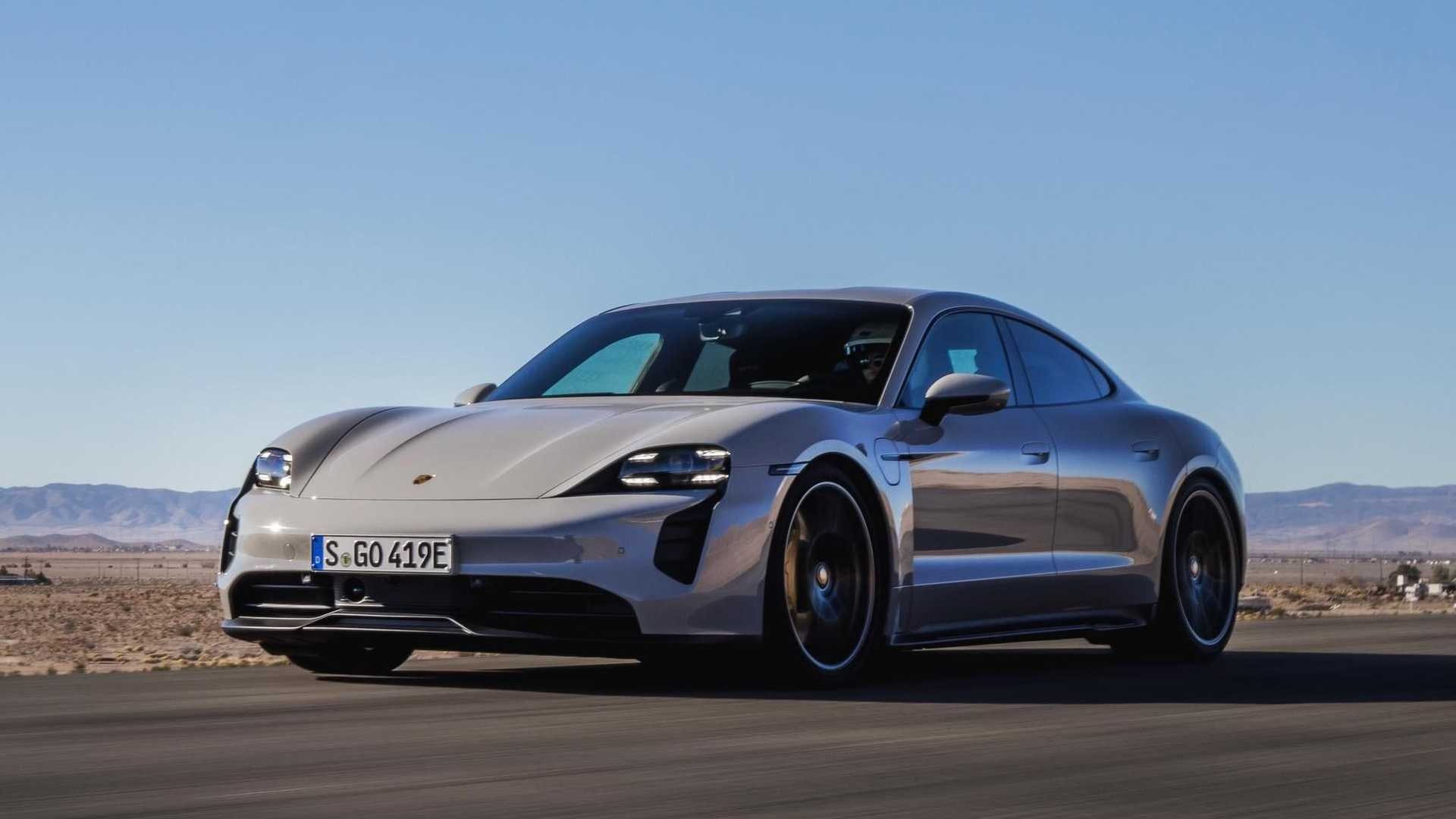 Porsche Taycan GTS 2022 Đánh giá: Thông số, Giá xe và Hình ảnh.