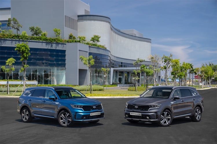 Loạt phiên bản đa dạng của Kia Sorento 2021 tại Việt Nam