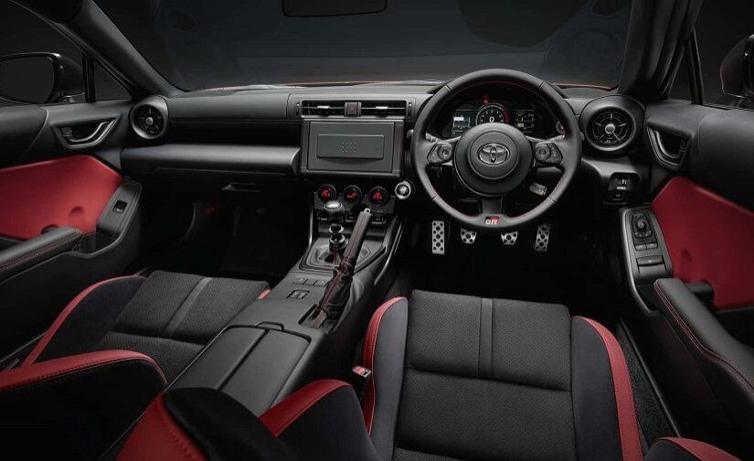 Nội thất Toyota GR86 2024 phiên bản kỷ niệm 40 năm