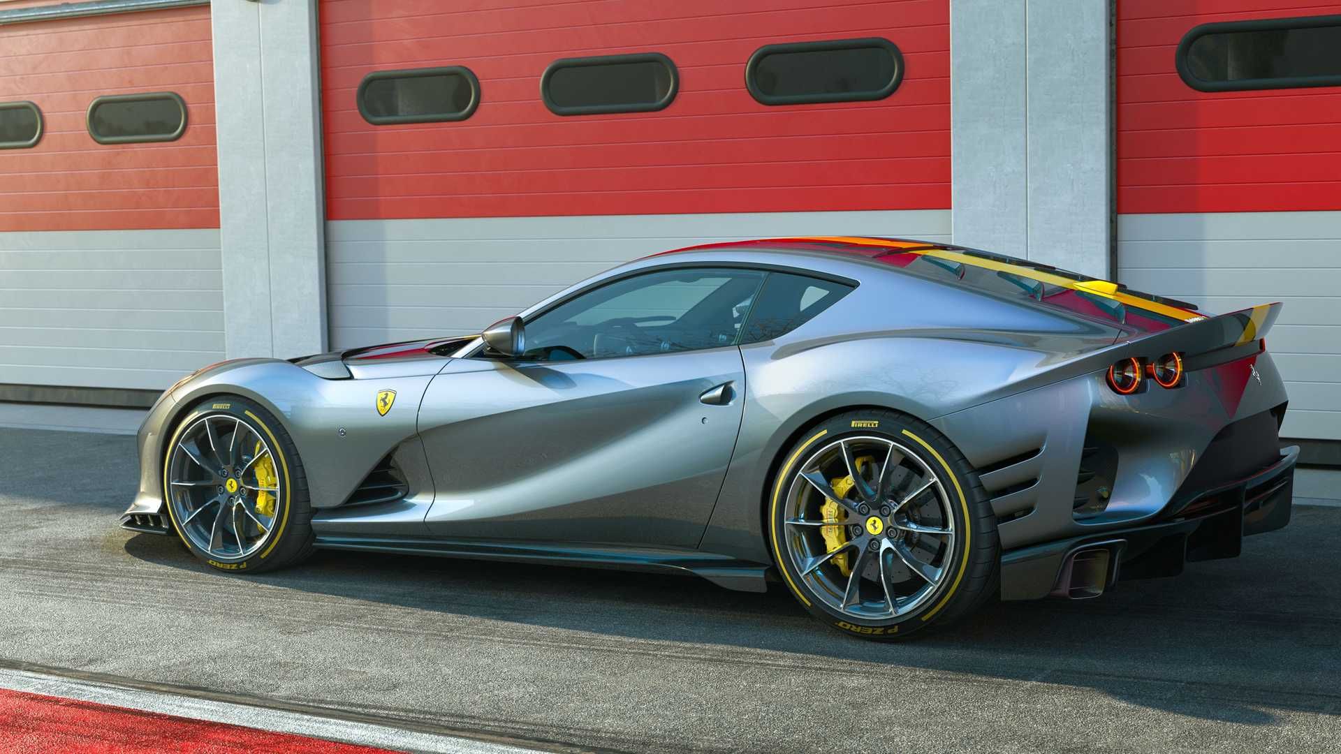 thân xe Ferrari 812 Competizione