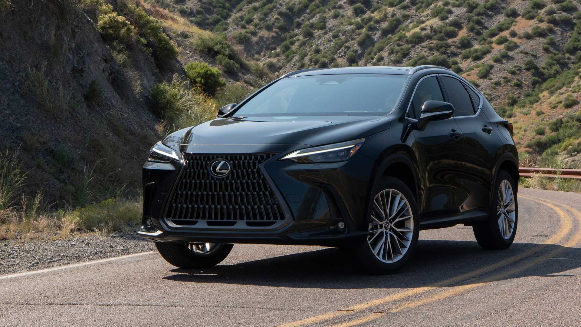 Lexus NX 2022 màu đen