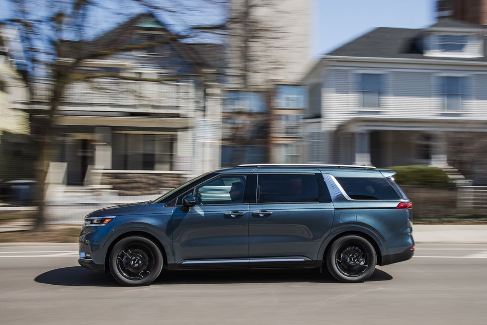 Thông số Kia Carnival 2022