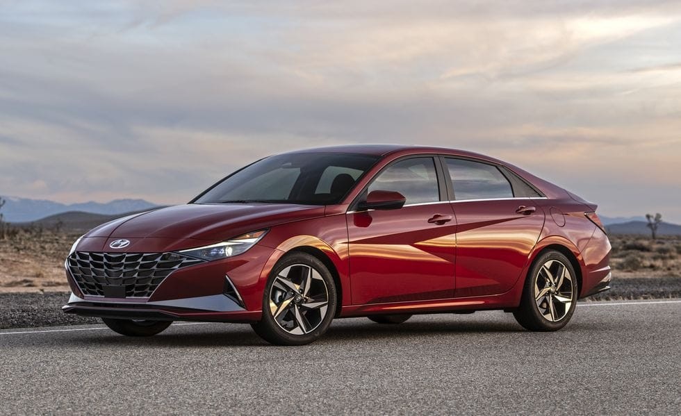 Hyundai Elantra 2022