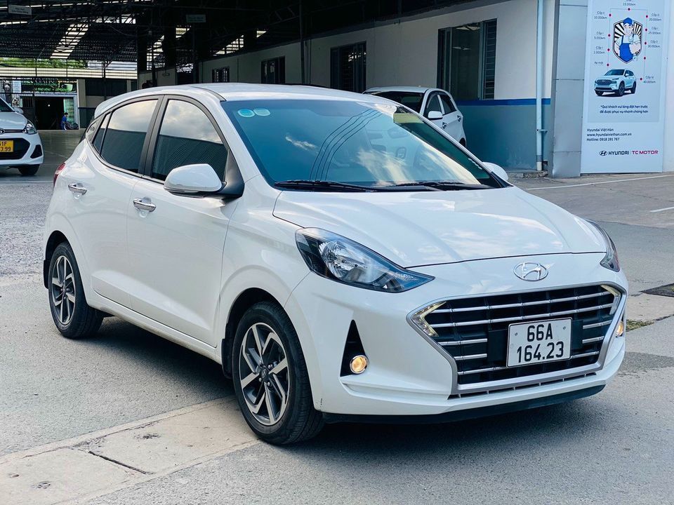 Cần bán xe gia đình Grand i10 MT