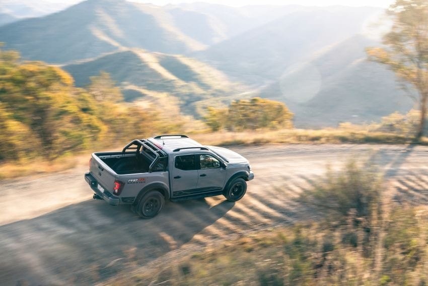 Nissan Navara Pro-4X Warrior 2021 nhiều khả năng dùng động cơ giống bản thường Nissan Navara Pro-4X Warrior 2021 nhiều khả năng dùng động cơ giống bản thường