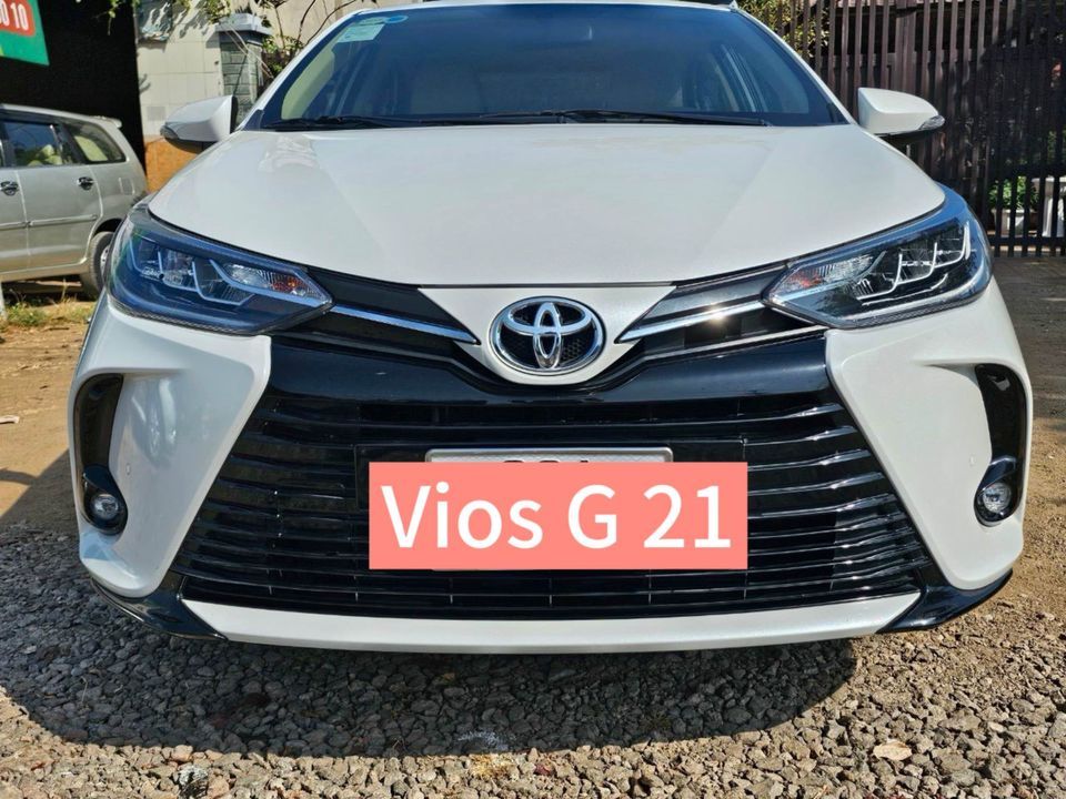 Em bán Toyota Vios G 21 trắng ngọc trai form mới