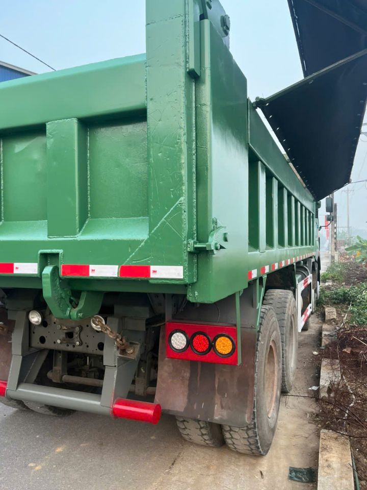 Gia đình cần bán chiếc xe sx cuối 2021 đăng ký 2022