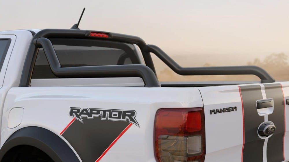 Vai bò của Ford Ranger Raptor X 2021