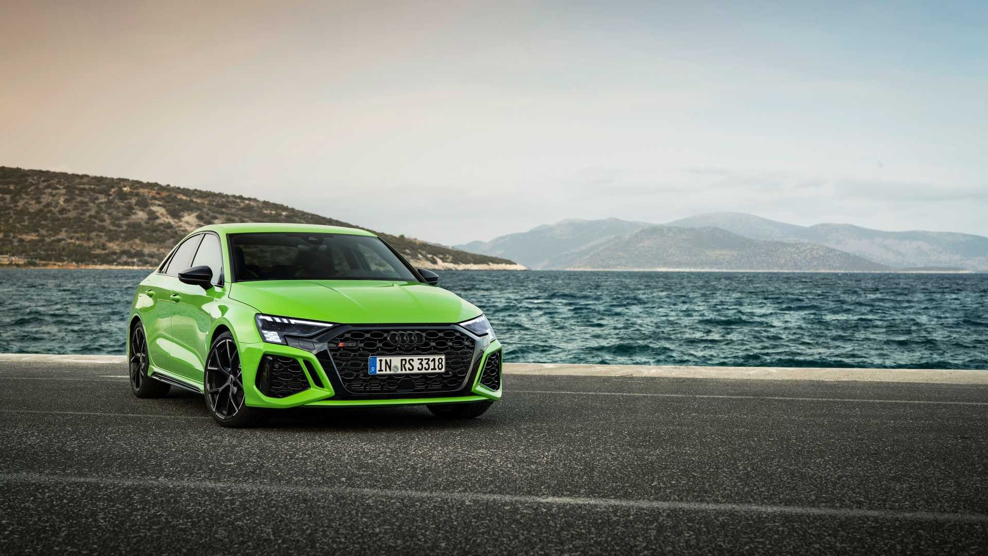 Giá xe Audi RS3 2022