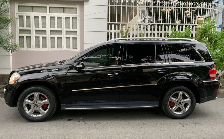 Cần bán Mercedes GL450 4Matic bản full 2006 số tự động