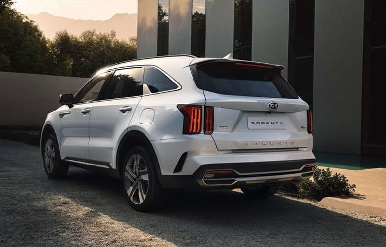Đánh giá Kia Sorento 2021 giá lăn bánh và khuyến mãi mới nhất tháng 01/2021