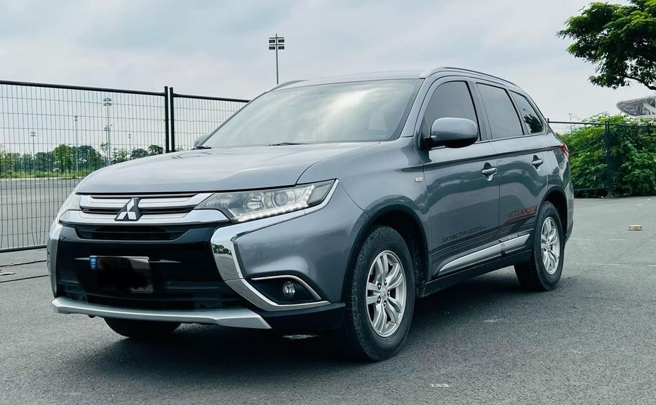 Cần bán Outlander 2016 cũ