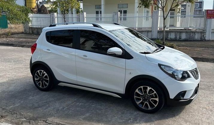 Cần bán Vinfast Fadil 1.4 Plus lướt