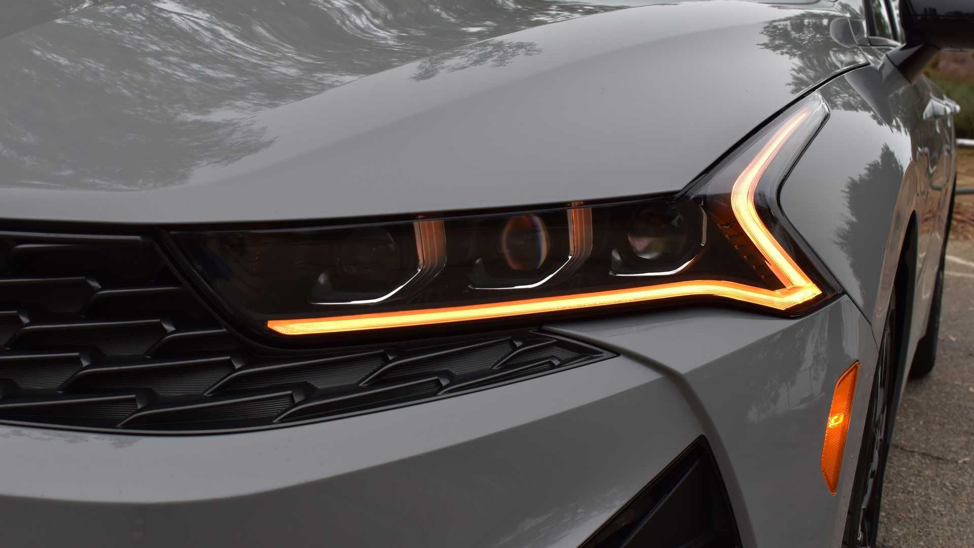 Đèn xe Kia K5 GT-Line 2021