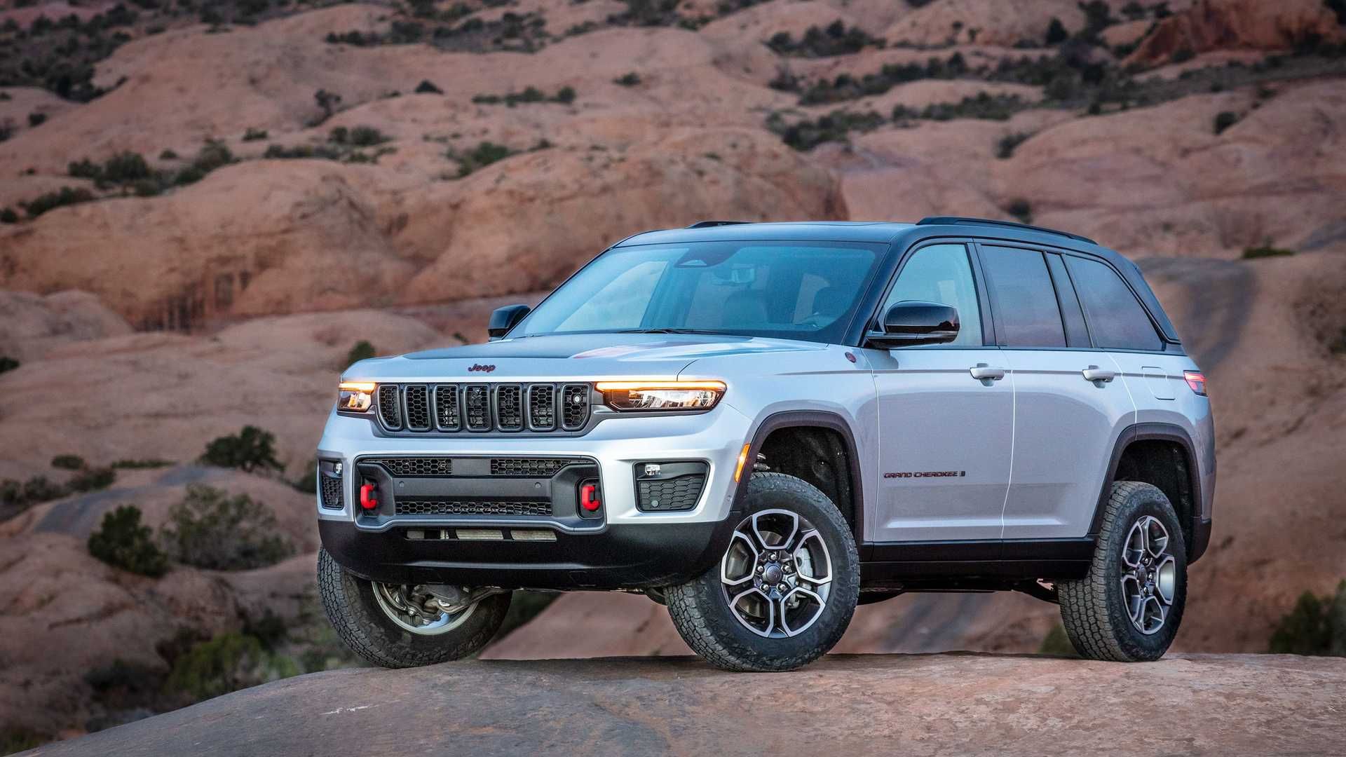 Giá xe Jeep Grand Cherokee 2022