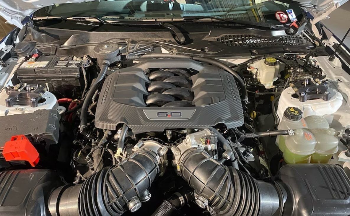 Động cơ Ford Mustang Dark Horse R 2024
