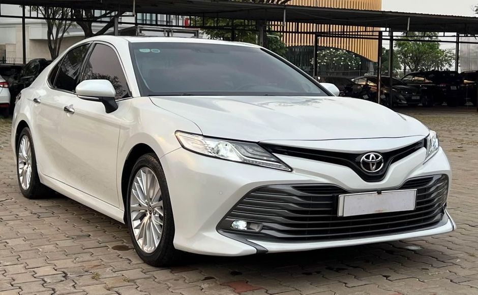 Camry 2.5q 2021